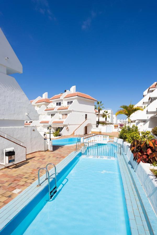 Apartamento Precioso alojamiento con piscina en urbanización Playa de las Américas Exterior foto